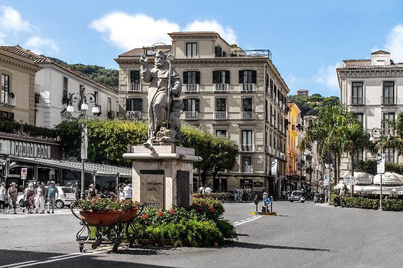 索伦托 Palazzo Starace酒店 外观 照片